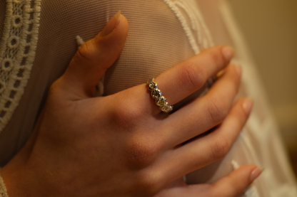 The Constellation ring - White